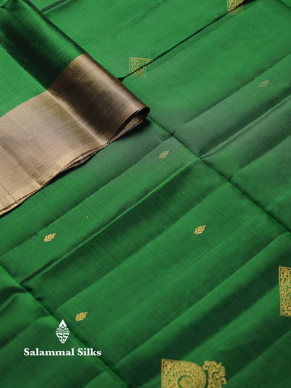 Beautiful Green Pure Mix Kanjivaram Soft Silk Saree With Contrast Grey Fancy Border