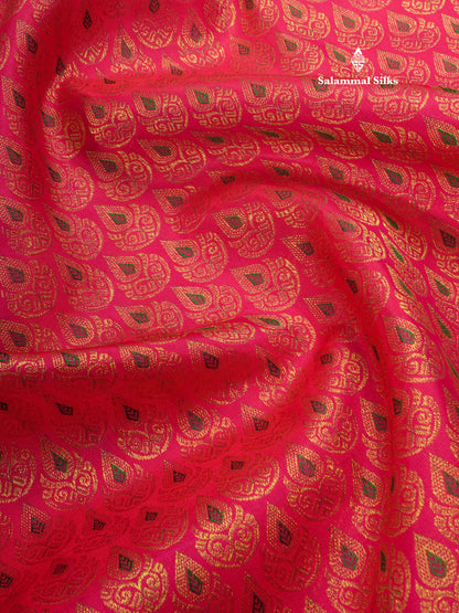 Pure zari (3G) Pinkish Red Meenakari Work Pure Kanjivaram Silk Saree with Traditional Gold Zari Border