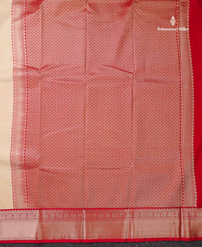 Semi Silk Saree - Brown Mango Butta With Tiny Vaira Oosi Checks Along With Contrast Cream Sandal Border