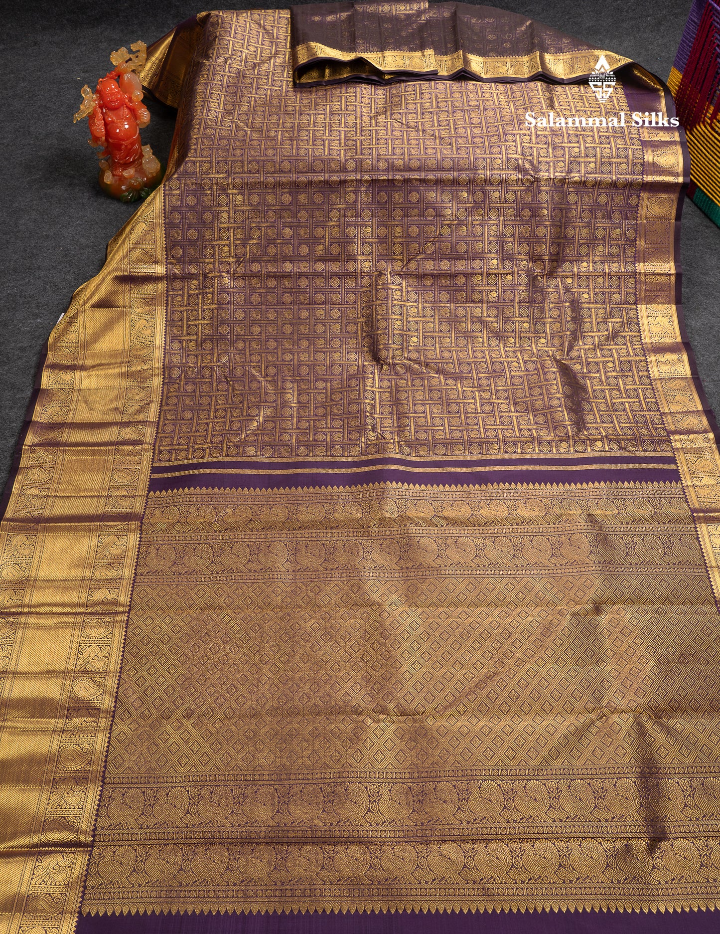 Beautiful Violet Chakaram & Mayil Butta Checks Bridal 2G Pure Kanjivaram Silk Saree With Traditional Evening Morning Border