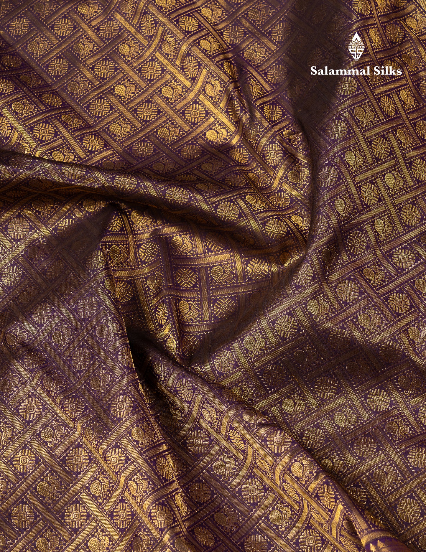 Beautiful Violet Chakaram & Mayil Butta Checks Bridal 2G Pure Kanjivaram Silk Saree With Traditional Evening Morning Border