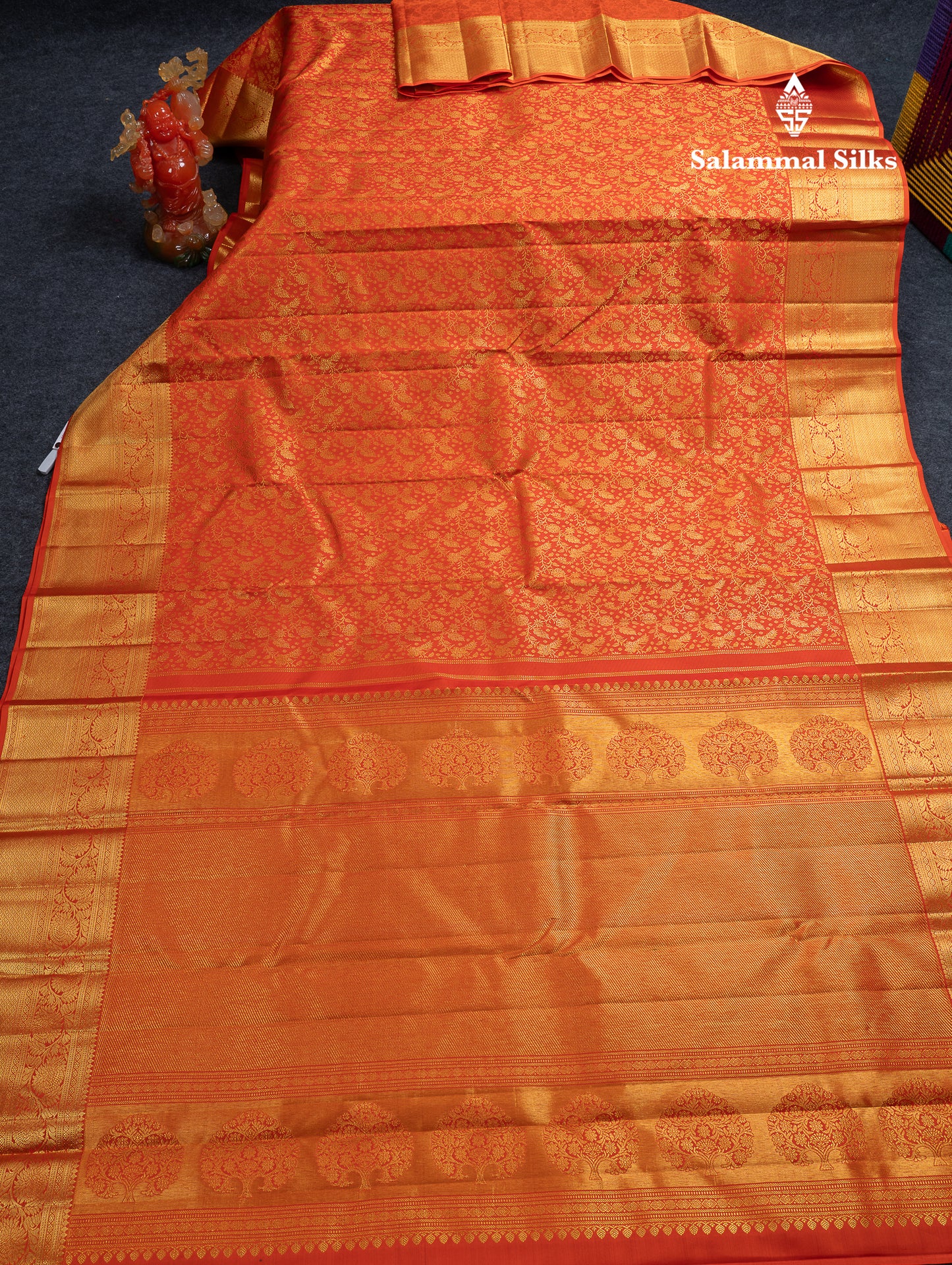 Beautiful Orange Bridal Pure Kanjivaram Silk Saree With Traditional Border