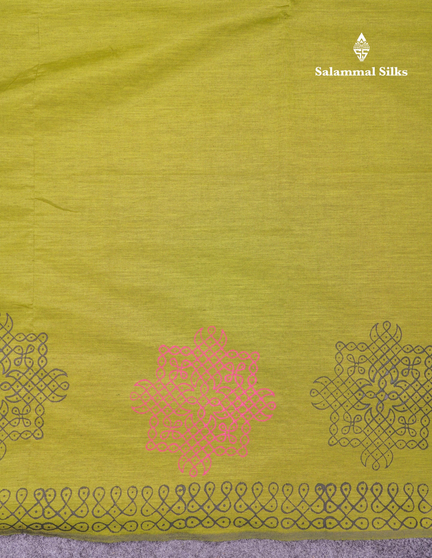 Beautiful Parrot Green South Cotton Printed Saree With Contrast Vadamalli Blouse