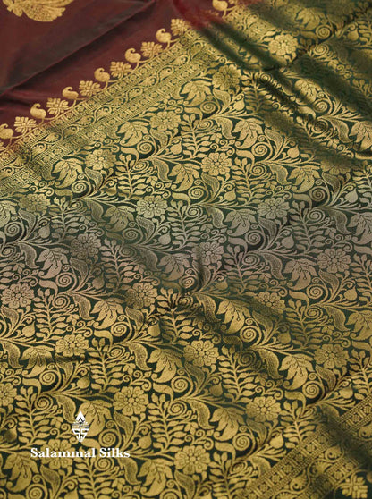 Beautiful Maroon PureMix Kanjivaram Soft Silk Saree With Contrast Bottle Green Border