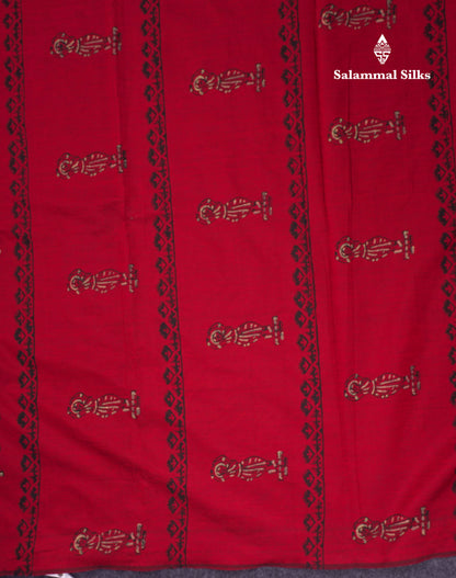 Beautiful Reddish Maroon South Cotton Printed Saree With Contrast Cream Sandal Blouse
