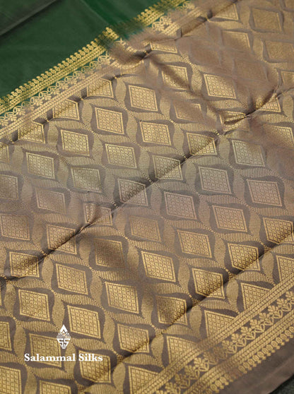 Beautiful Bottle Green PureMix Kanjivaram Soft Silk Saree With Contrast Light Chocolate Border
