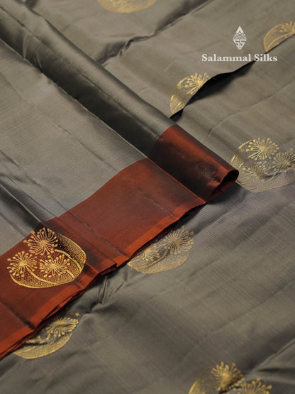 Beautiful Grey PureMix Kanjivaram Soft Silk Saree With Contrast Rust Orange Border