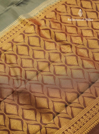 Beautiful Bottle Green PureMix Kanjivaram Soft Silk Saree With Contrast Light Chocolate Border