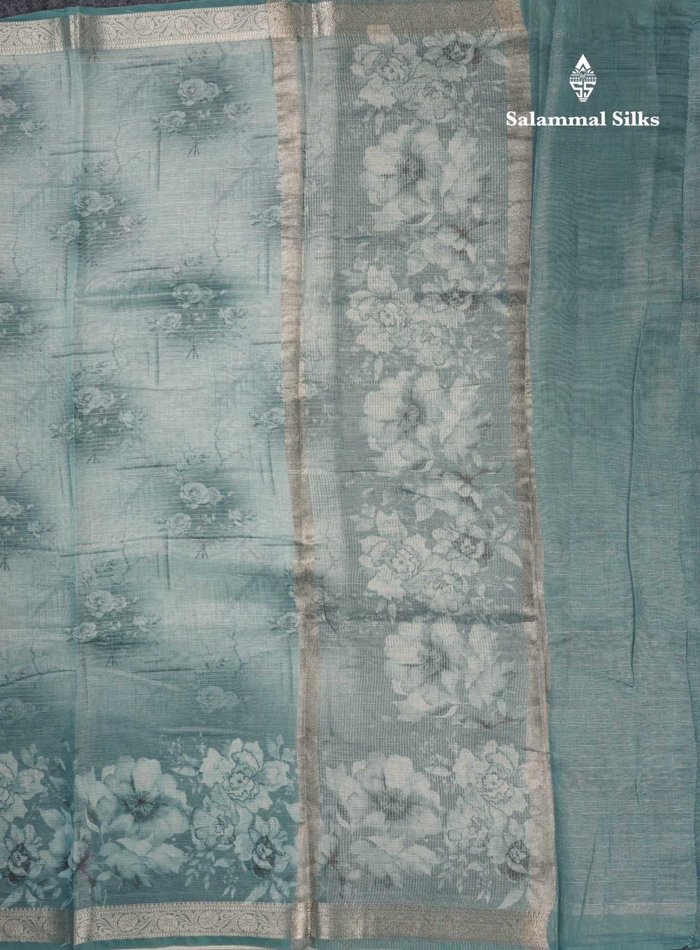 Vairaoosi Lines Silk Kota Fancy Saree With Small Border