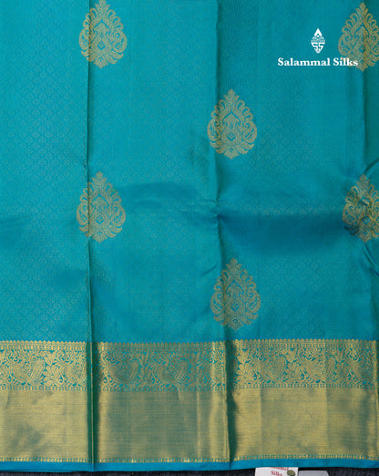 Beautiful Dual Tone Sapphire Blue Pure Kanjivaram Silk Saree With Traditional Border