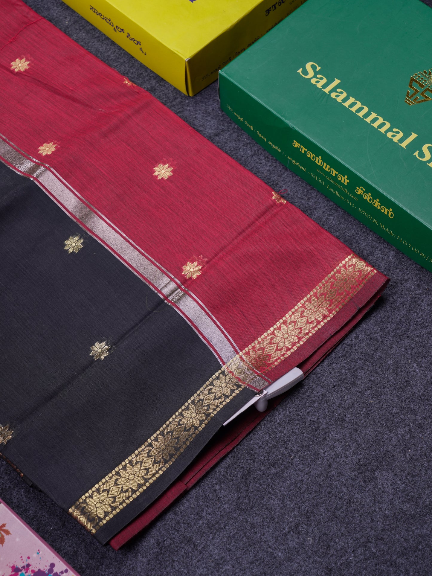 Beautiful Navy Blue Maheshwar Cotton Saree With Contrast Blue Blouse