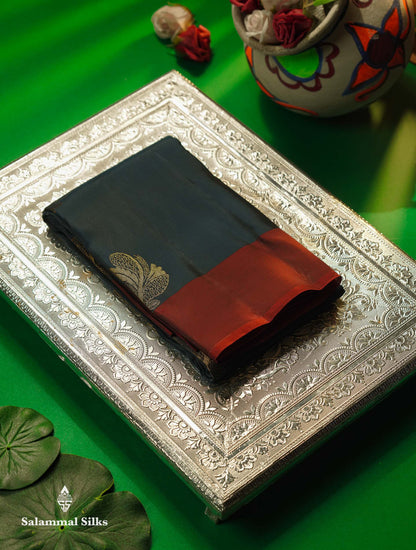 Beautiful Maroon PureMix Kanjivaram Soft Silk Saree With Contrast Bottle Green Border