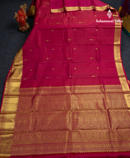 Beautiful Magenta Pure Kanjivaram Silk Saree With Traditional Evening Morning Border