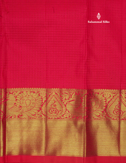 Reddish Pink Pure Kanjivaram Silk Saree 3G Zari with Traditional Gold Zari Border