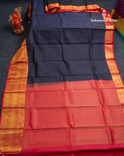 Beautiful Navy Blue Pure Kanjivaram Silk Saree With Contrast Redish Pink Traditional Evening Morning Border