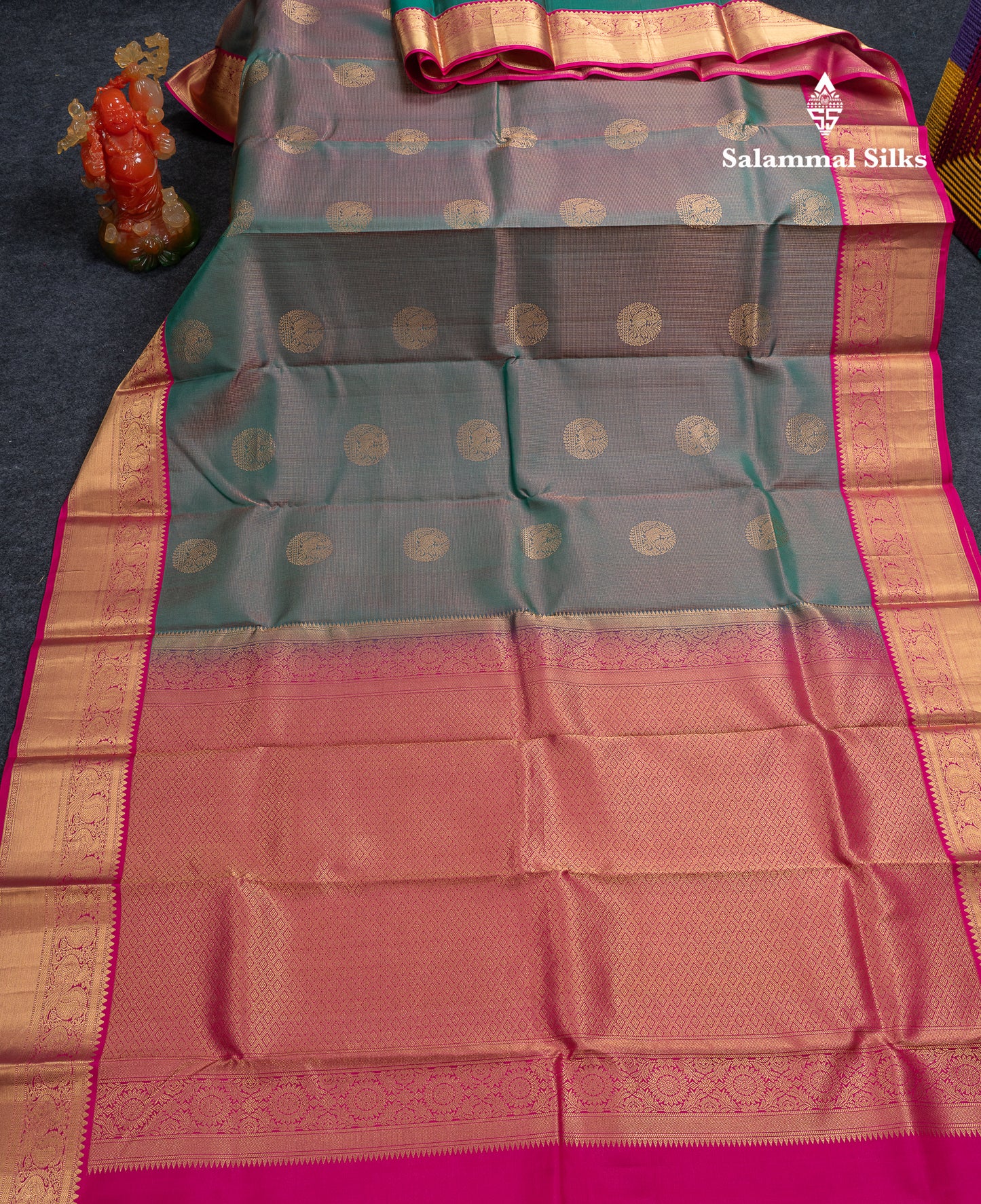Beautiful Dual Tone Peacock Green Pure Kanjivaram Silk Saree With Contrast Pink Traditional Border