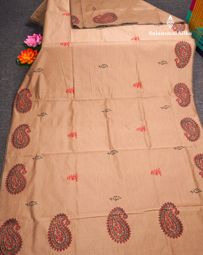 Sandal South Cotton Printed Saree With Contrast Maroon Blouse