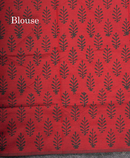 Sandal South Cotton Printed Saree With Contrast Maroon Blouse