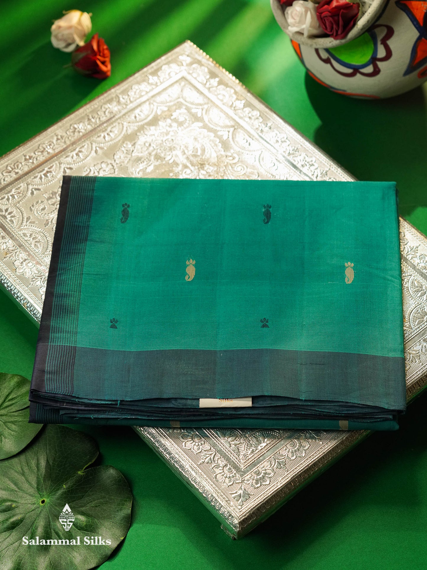 Beautiful Ramar Blue Thread Buttas Handloom Pure Cotton Saree With Navy Blue Border