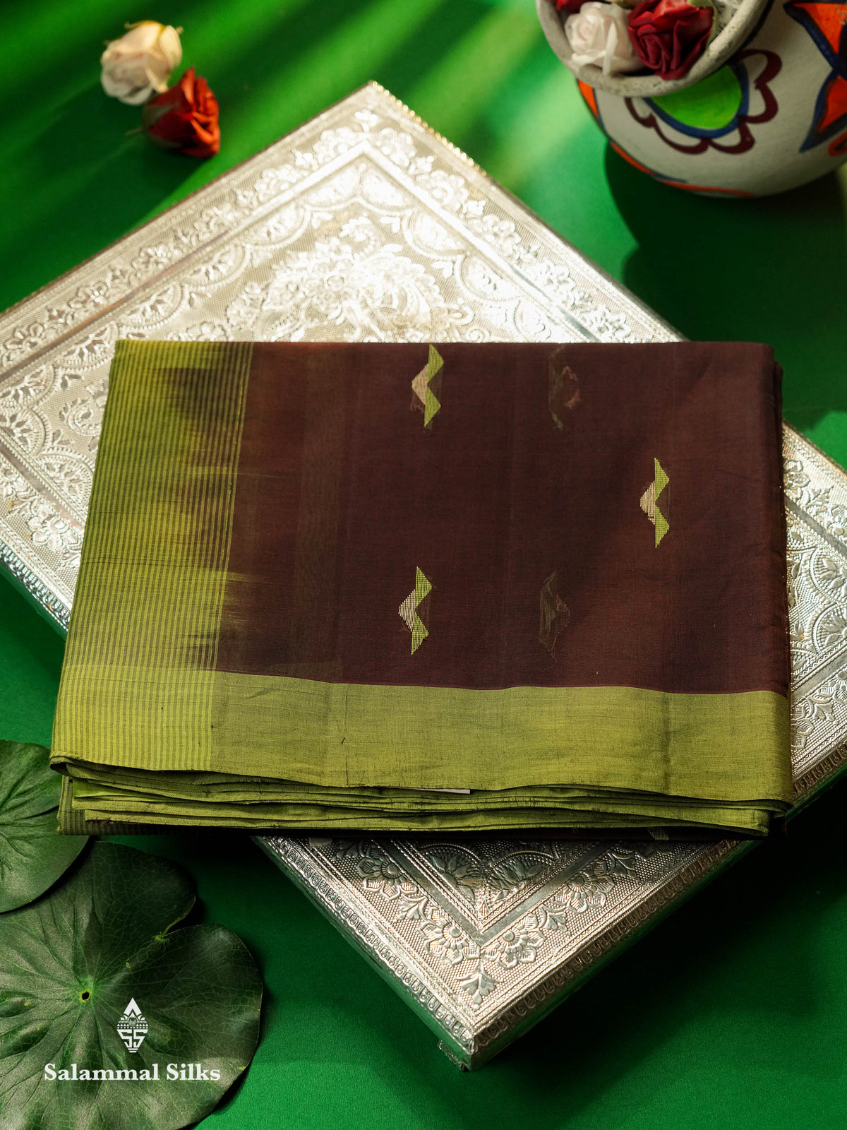 Beautiful Dark Brown Thread Buttas Handloom Pure Cotton Saree With Parrot Green Border