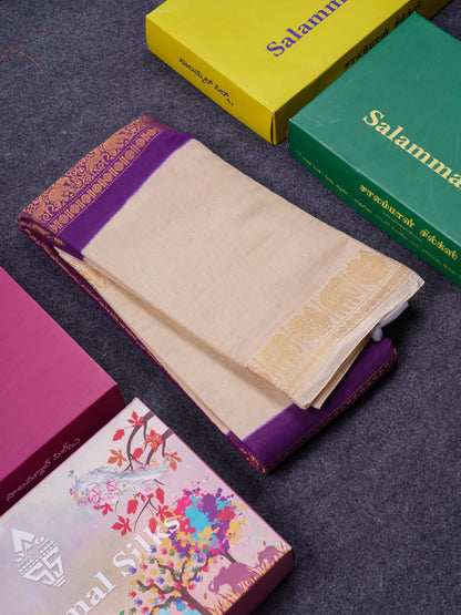 Beautiful Violet Vanasingaram Traditional Sungudi Cotton Saree With Contrast Cream Gap Border