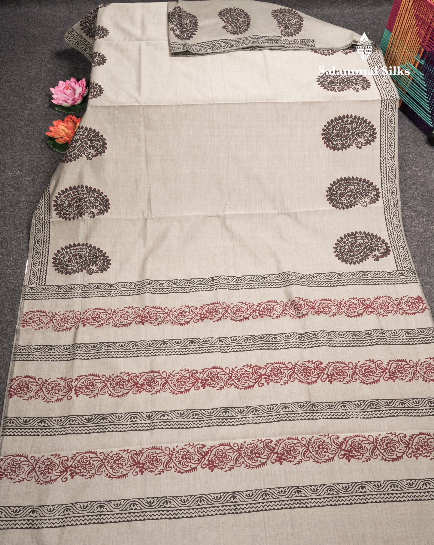 Grey White South Cotton Printed Saree With Contrast Sandal Blouse