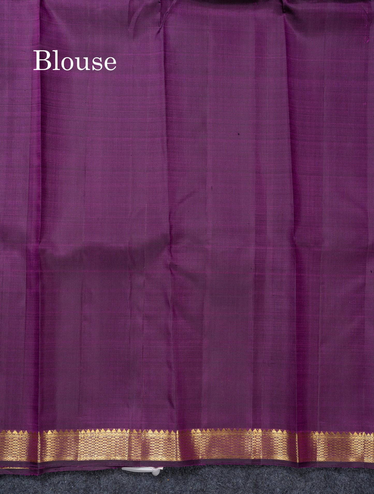 Beautiful Dark Purple Pure Kanjivaram Silk Saree With Traditional Small Border