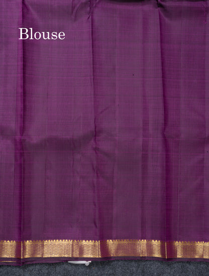 Beautiful Dark Purple Pure Kanjivaram Silk Saree With Traditional Small Border