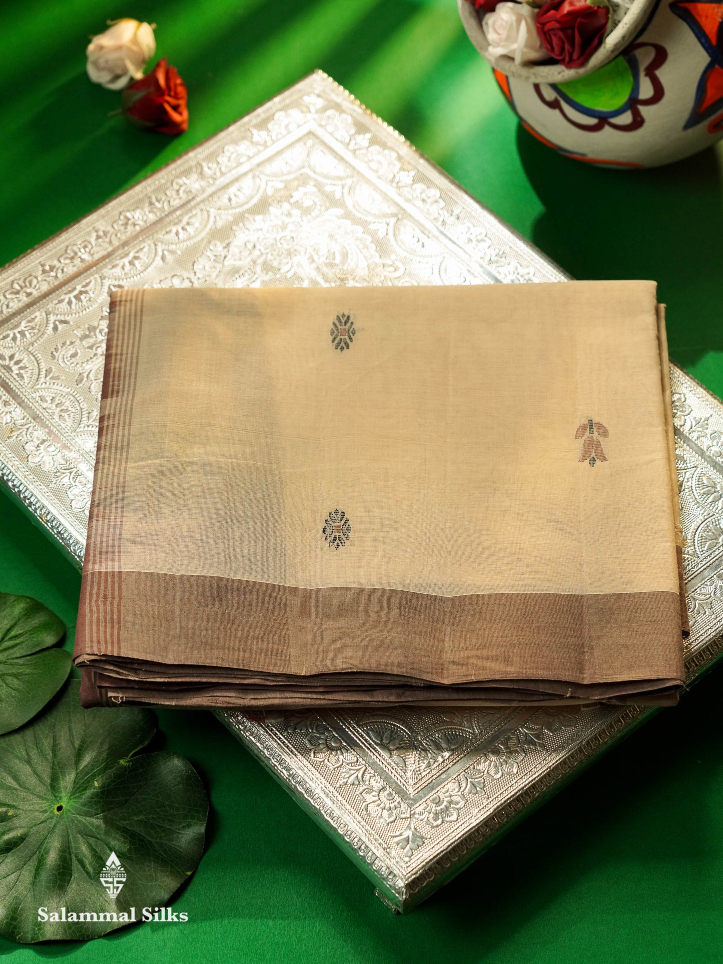 Beautiful Cream Thread Buttas Handloom Pure Cotton Saree With Chocolet Border