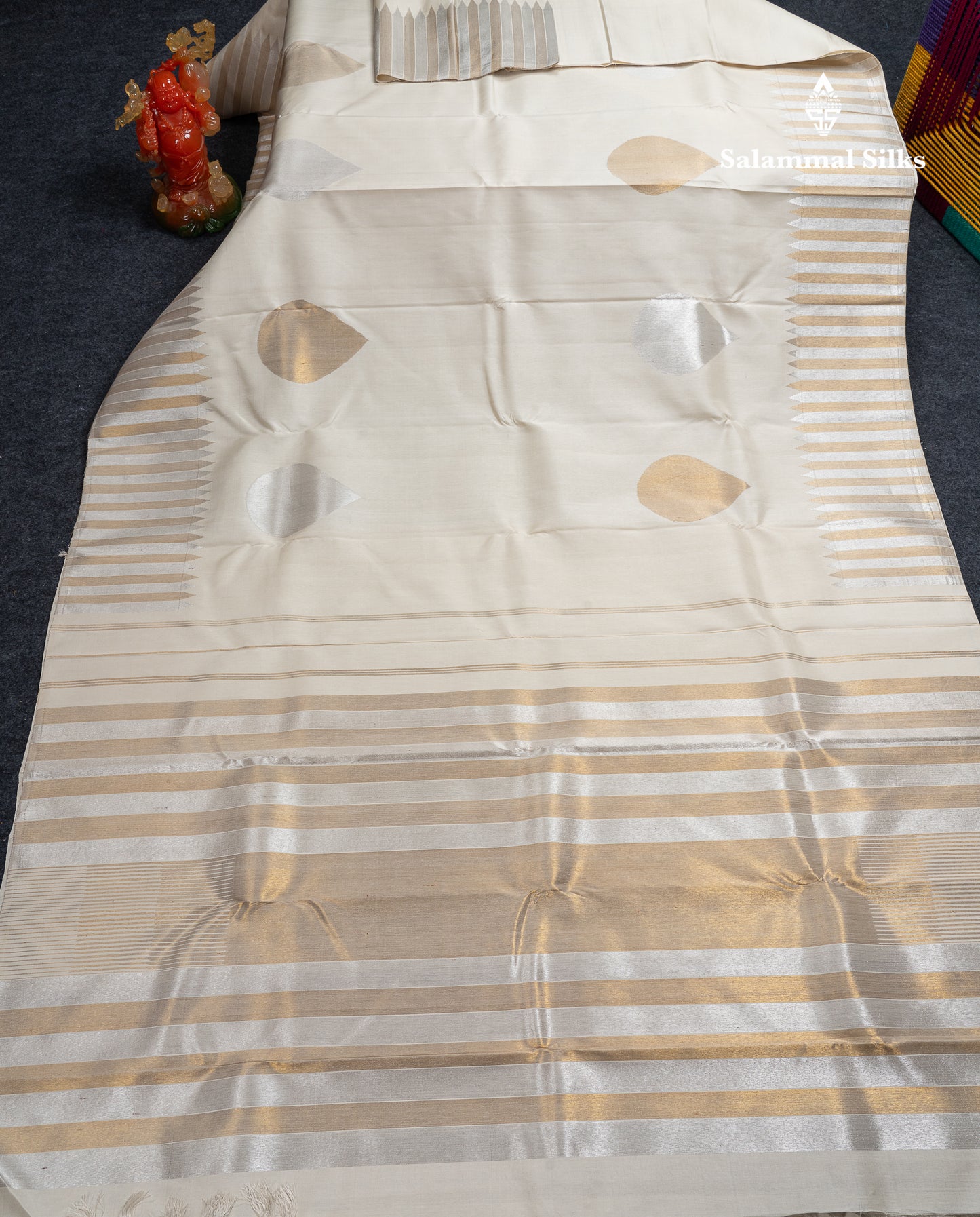Beautiful 8 Kol Half White Fancy Pure Kanjivaram Silk Saree Pure Zari with Traditional Temple Border