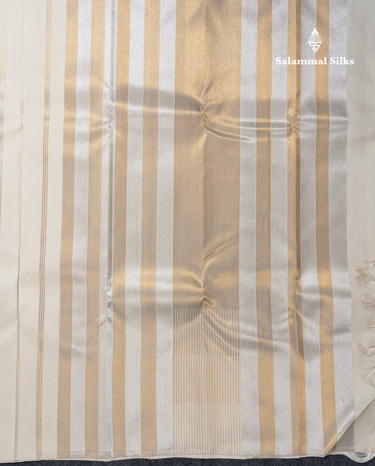 Beautiful 8 Kol Half White Fancy Pure Kanjivaram Silk Saree Pure Zari with Traditional Temple Border