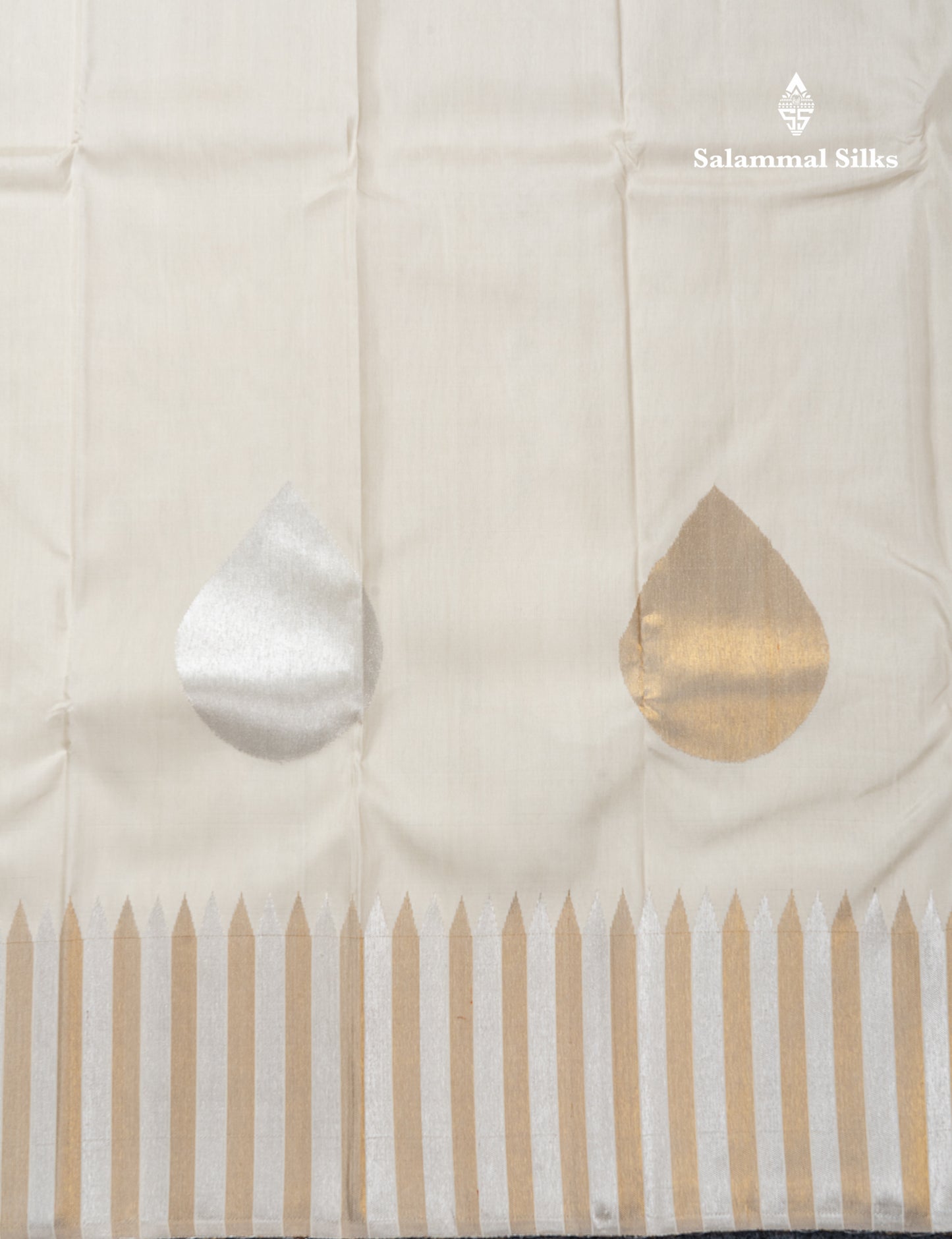 Beautiful 8 Kol Half White Fancy Pure Kanjivaram Silk Saree Pure Zari with Traditional Temple Border