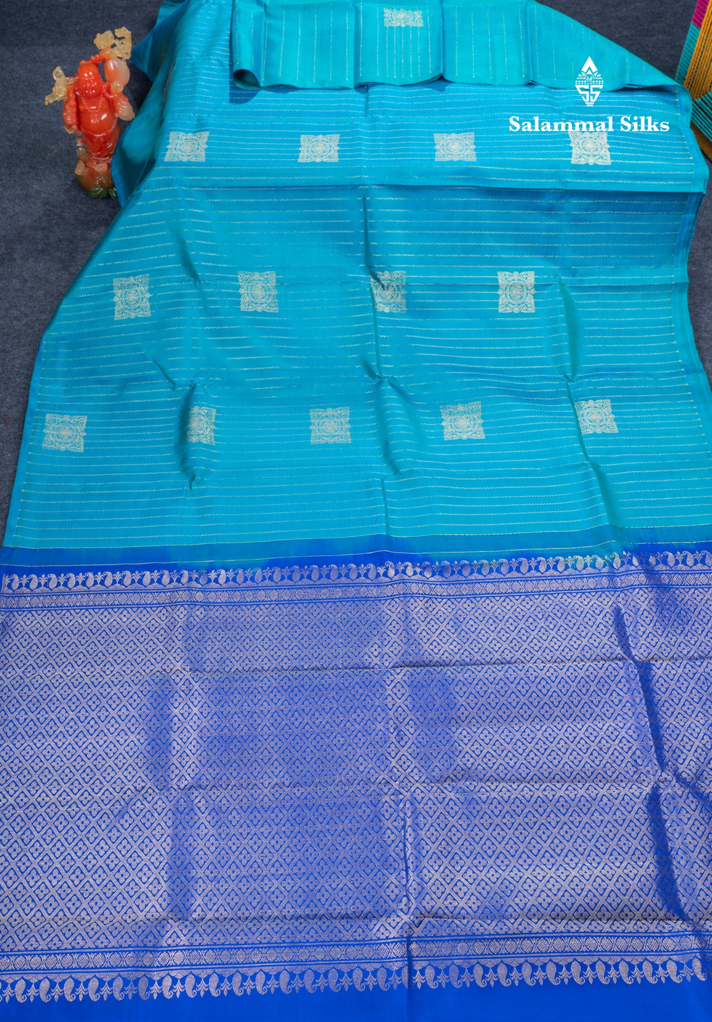 Dual Tone Peacock Blue Fancy Pure Kanjivaram Silk Saree With Contrast Royal Blue Blouse