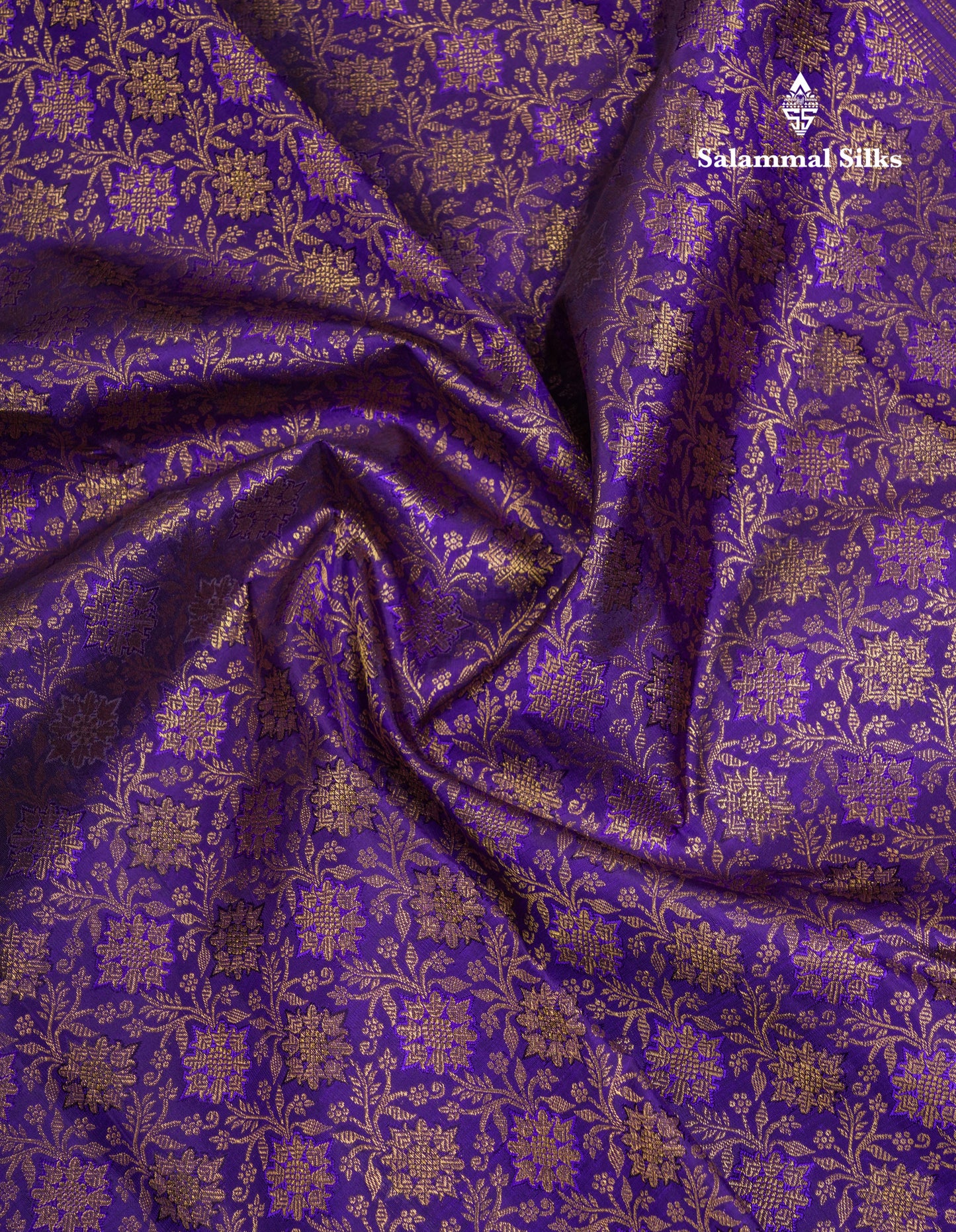 Beautiful Violet Bridal Pure Kanjivaram Silk Saree With Traditional Border