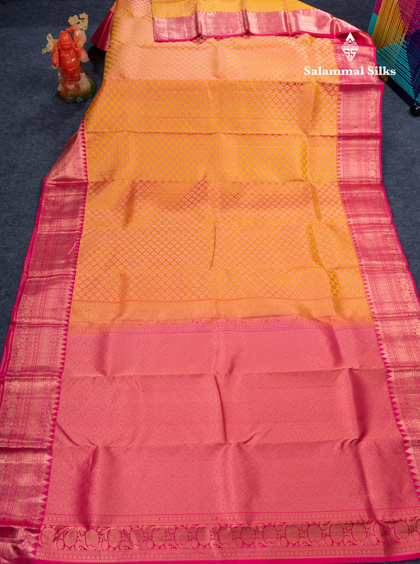 Dual Tone Mango Yellow Bridal Pure Kanjivaram Silk Saree With Contrast Pink Border