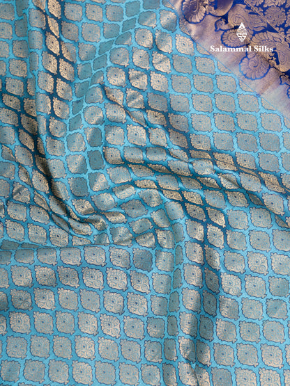 Dual Tone Light Blue Bridal Pure Kanjivaram Silk Saree With Contrast Navy Blue Border