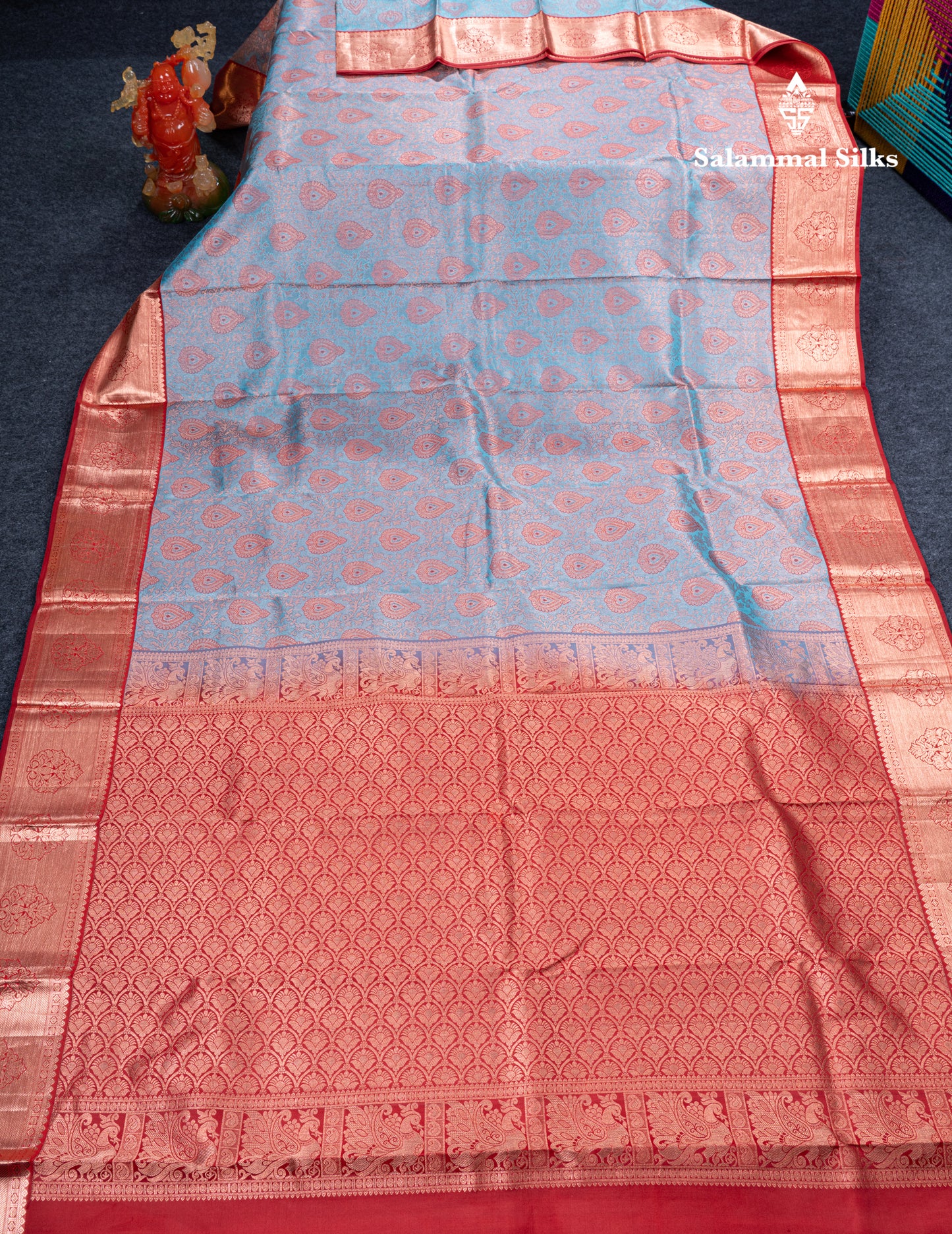 Dual Tone Light Blue Bridal Pure Kanjivaram Silk Saree With Contrast Reddish Maroon Traditional Border