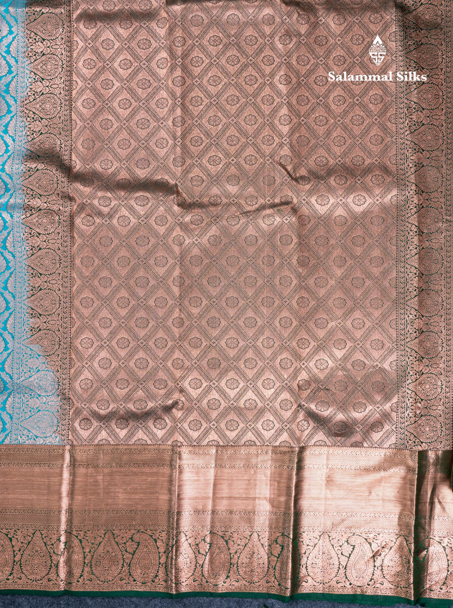 Dual Tone Light Ramar Blue Bridal Pure Kanjivaram Silk Saree With Contrast Bottle Green Traditional Evening Morning Border