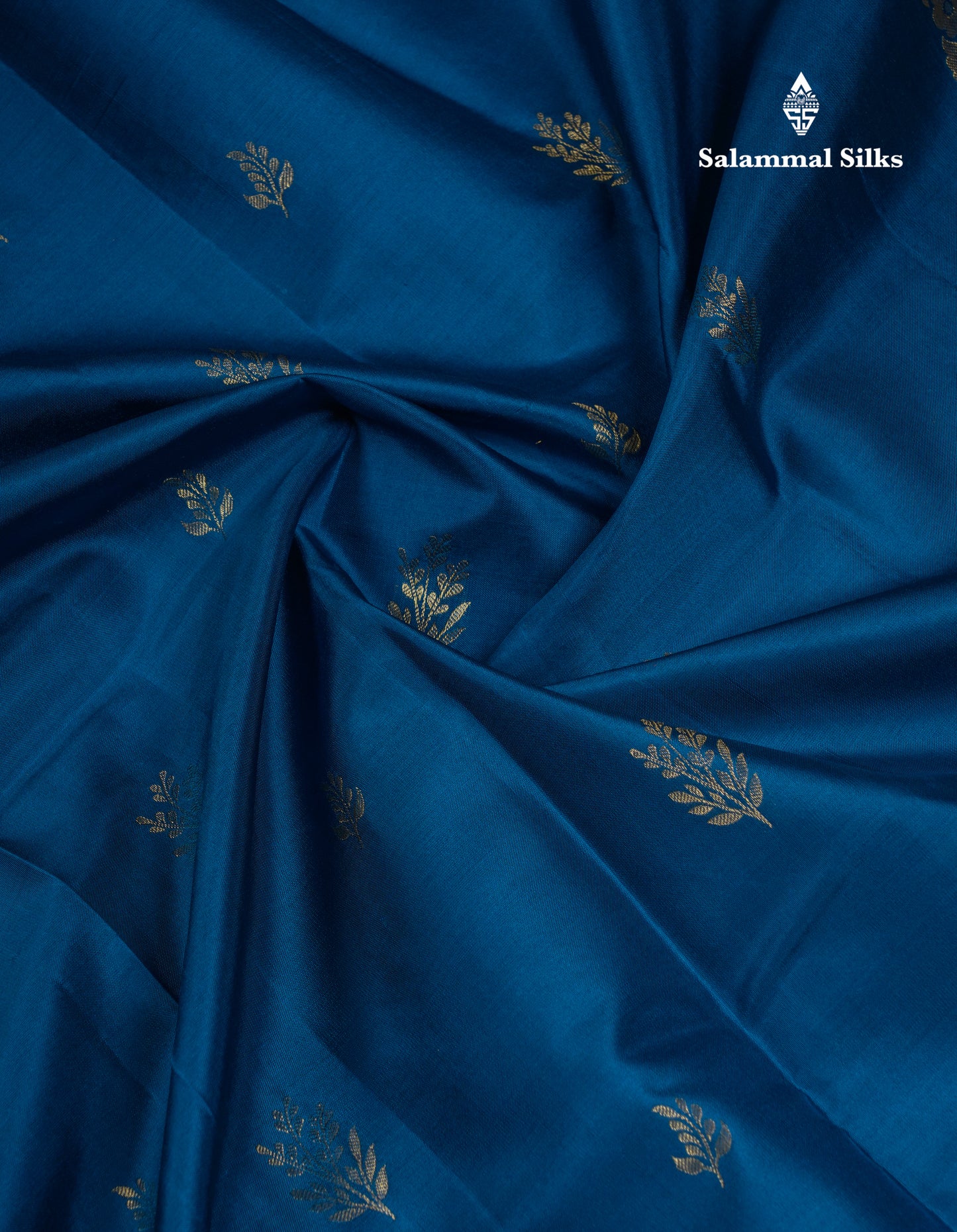 Beautiful Peacock Blue Pure Kanjivaram Silk Saree With Tarditional Evening Morning Border