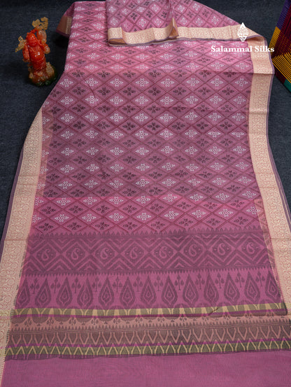 Beautiful Pink Kota Cotton Saree With Thread Work Border