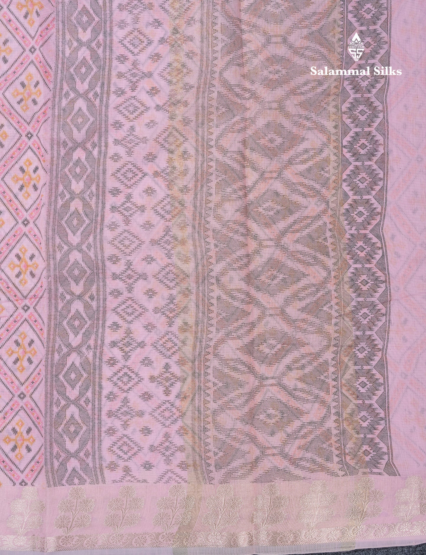 Beautiful Baby Pink Mixed Cotton Fancy Saree With Medium Border