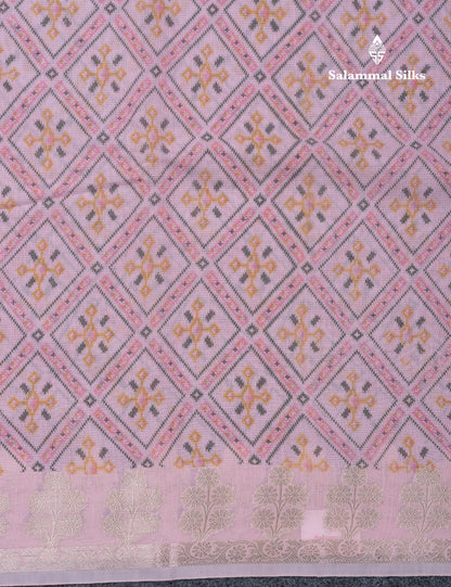 Beautiful Baby Pink Mixed Cotton Fancy Saree With Medium Border