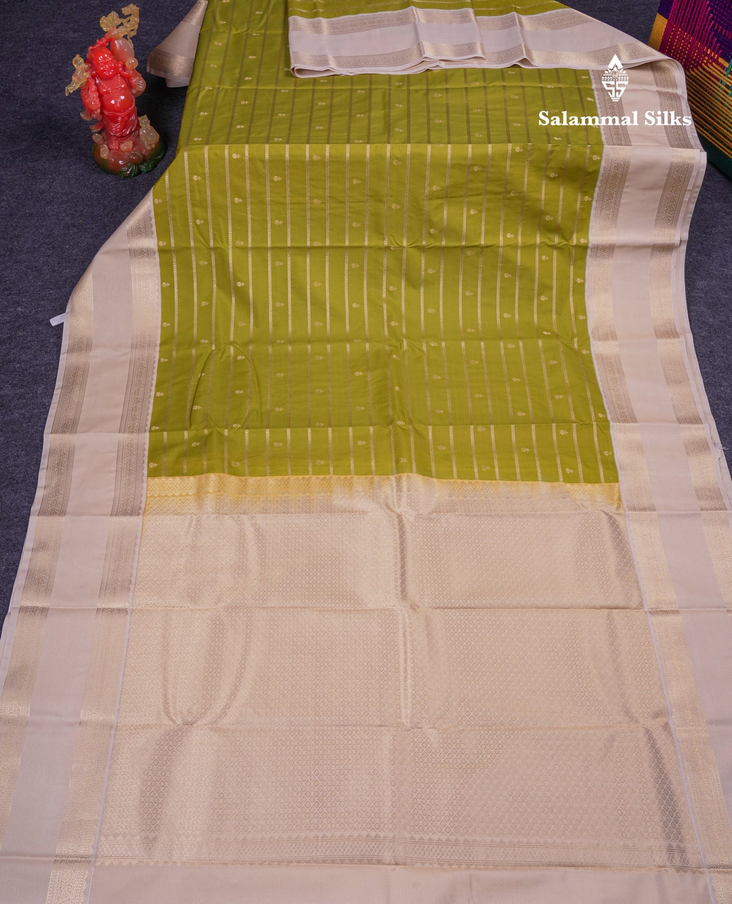 Beautiful Parrot Green Semi Silk Saree With Contrast Cream Sandal Traditional Rettapet Border