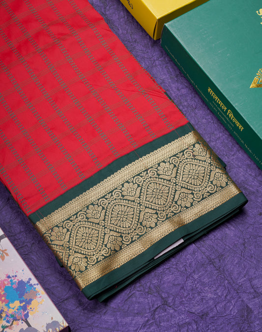 9 Yards Semi Silk Saree Red With Contrast Bottle Green Border