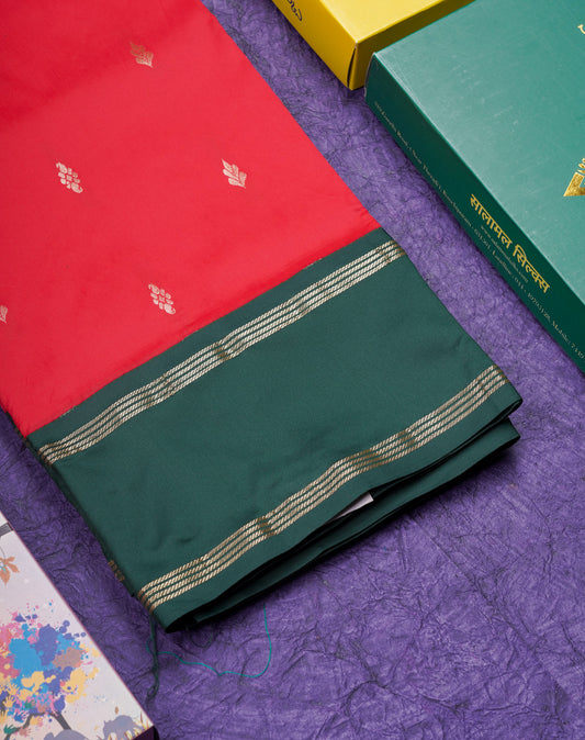 9 Yards Semi Silk Saree Chilly Red With Contrast Bottle Green Gap Border
