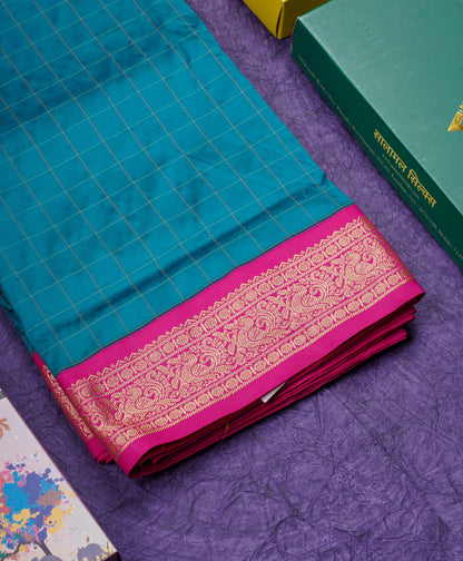 9 Yards Semi Silk Saree Army Green Colour with Pink Border