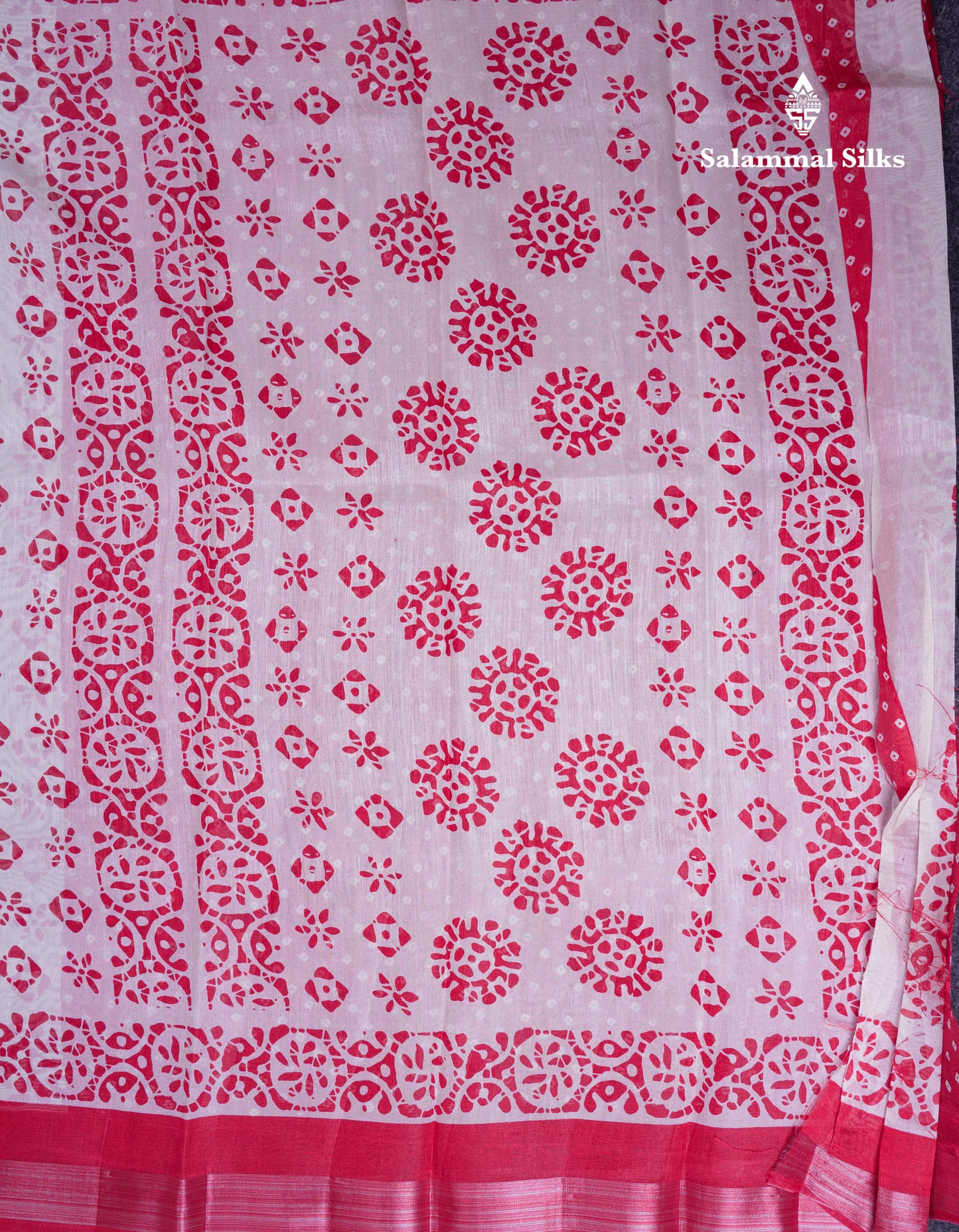 Beautiful White Mahu Silk Fancy Saree With Contrast Red Border