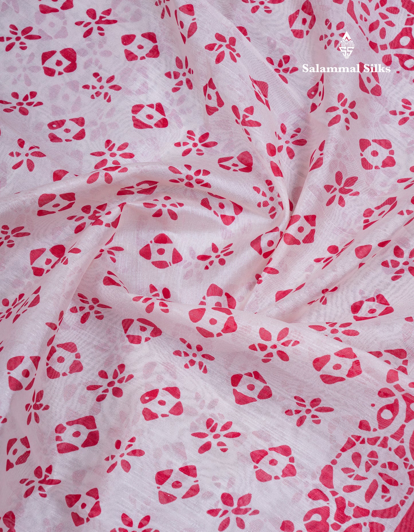 Beautiful White Mahu Silk Fancy Saree With Contrast Red Border