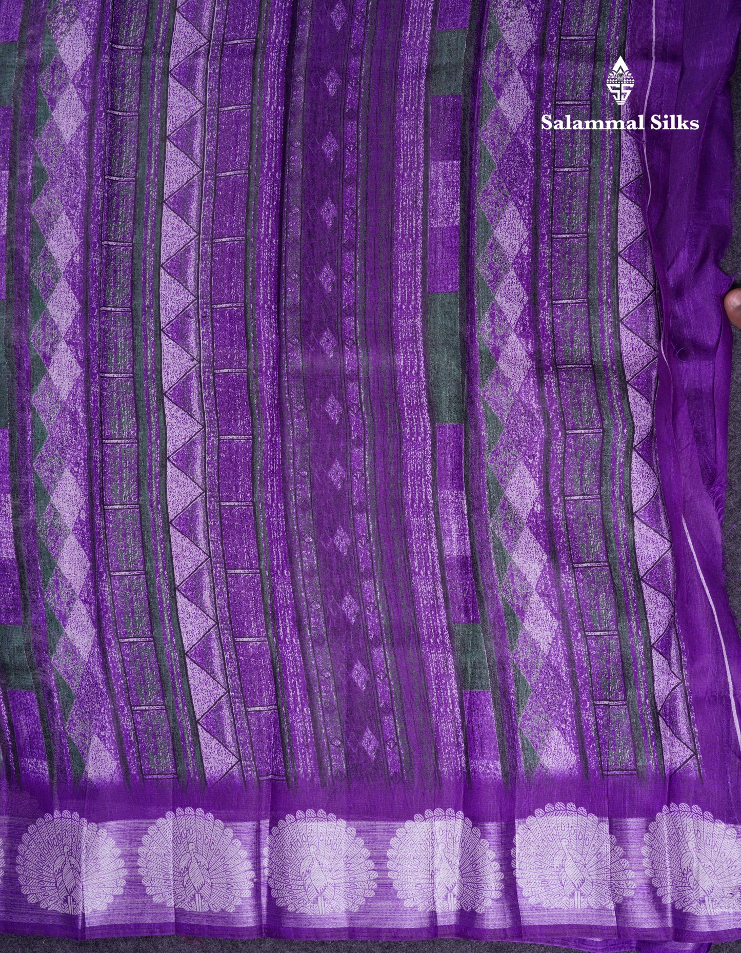 Beautiful Multicolour Mixed Cotton Saree With Contrast Army Green Fancy Tissue Border
