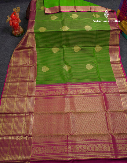 Beautiful Green Pure Kanjivaram Silk Saree With Contrast Magenta Traditional Evening Morning Border